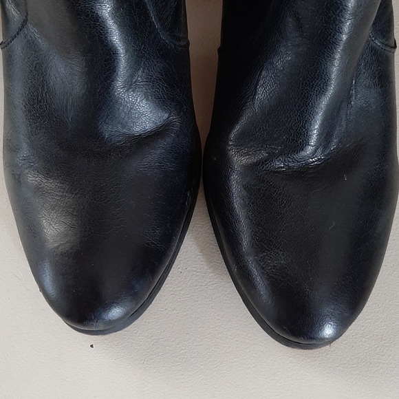 Kate and Mel leather ankle boots - Picture 9 of 10